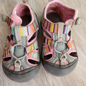 Size 7 Toddler Keens